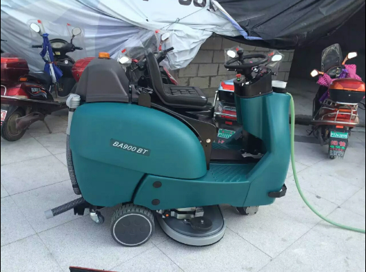 BA530BT手推式洗地机，BA900BT驾驶式双刷全自动洗地吸干机