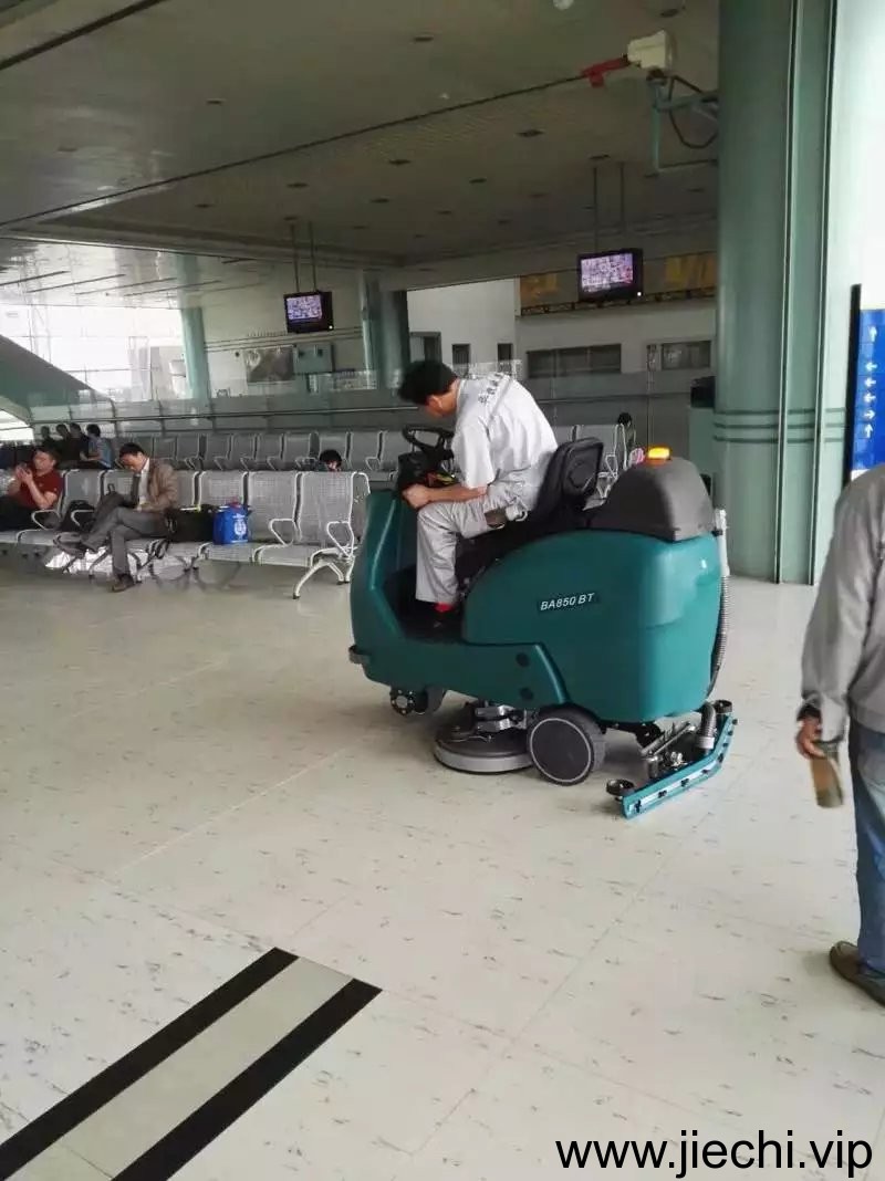 BA850BT双刷驾驶式夜色直播APP盒子下载，BA900BT双刷驾驶式夜色直播APP盒子下载，BA850BT洗地车，BA900BT洗地车，BA900BT驾驶式扫地车，BA850BT驾驶式扫地车
