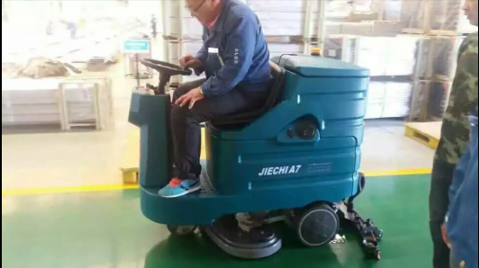 洁驰A7双刷驾驶式洗地机、洁驰A7驾驶式洗地吸干机、洁驰双刷驾驶式洗地机、A7驾驶式扫地机、A7驾驶式扫地车、A7驾驶式拖地机、