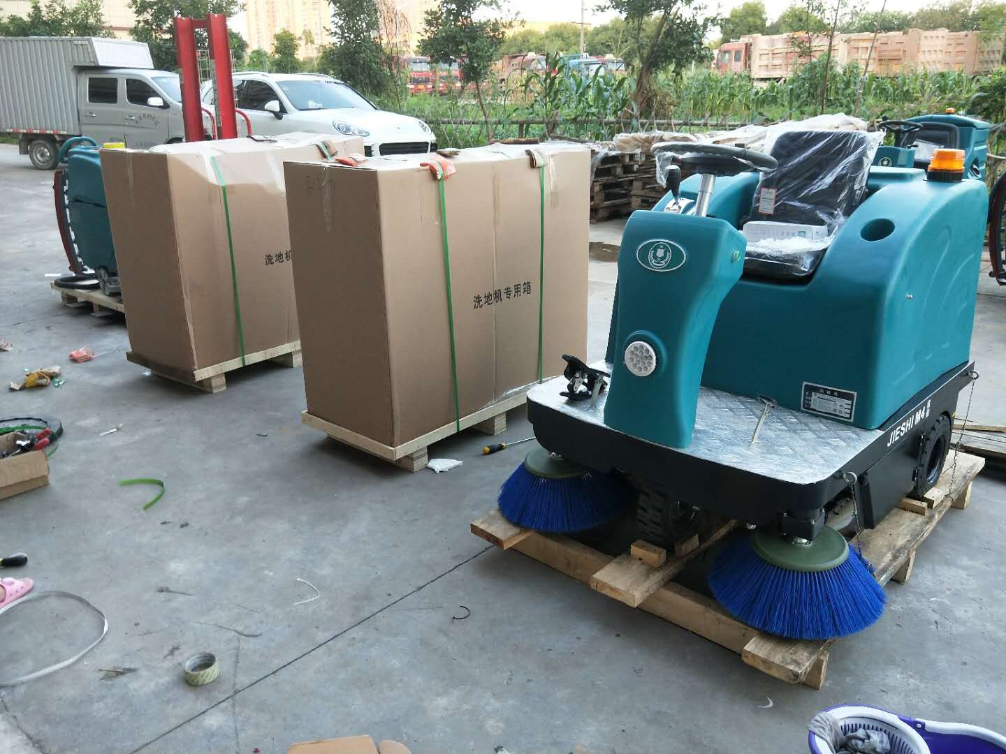宁波扫地机、宁波扫地车、宁波清扫车、宁波清扫机、宁波扫路机、宁波扫路车