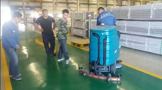 洁驰A7双刷驾驶式洗地机、洁驰A7驾驶式洗地吸干机、洁驰双刷驾驶式洗地机、A7驾驶式扫地机、A7驾驶式扫地车、A7驾驶式拖地机、